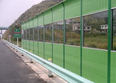 <a href=http://www.wuwudws.cn/news_article.html?news_id=111>高速聲屏障</a>
